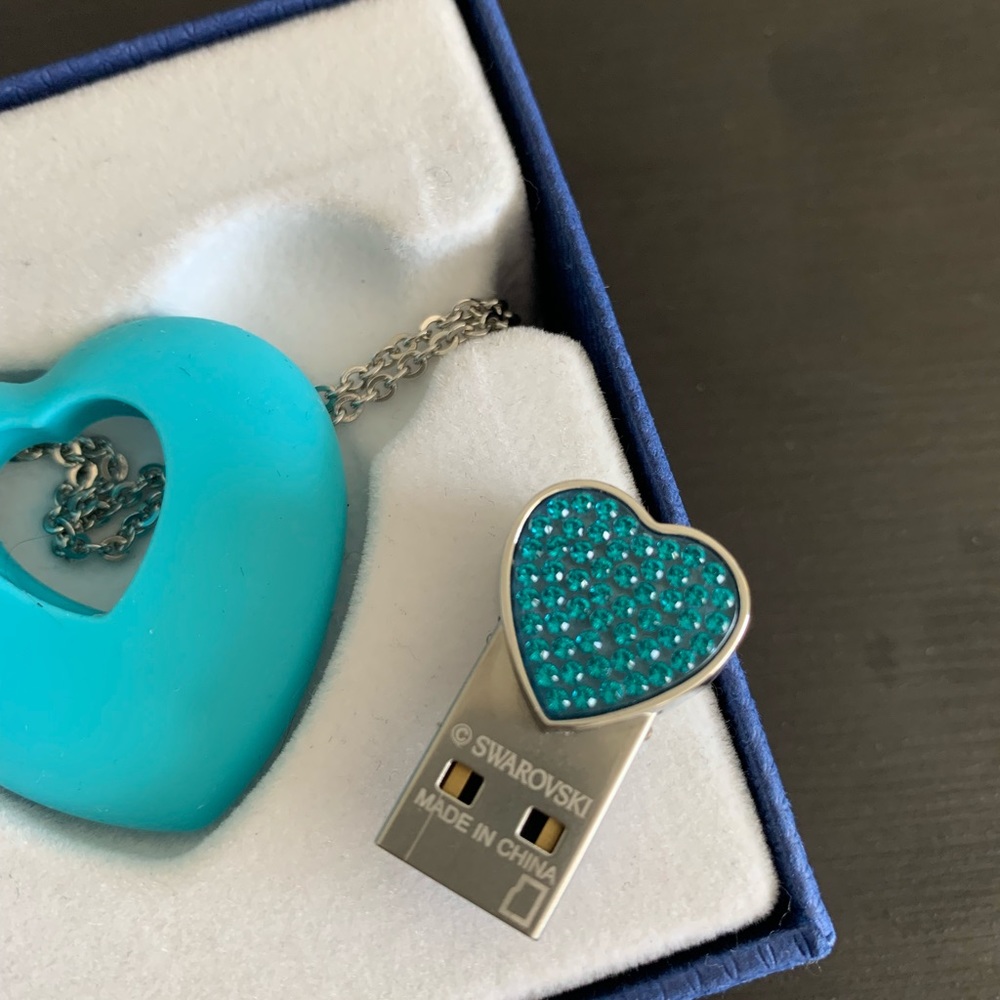 Swarovski necklace USB heart memory key